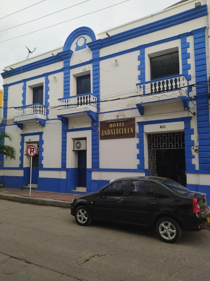 Hotel Andalucia Inn Santa Marta  Exterior photo